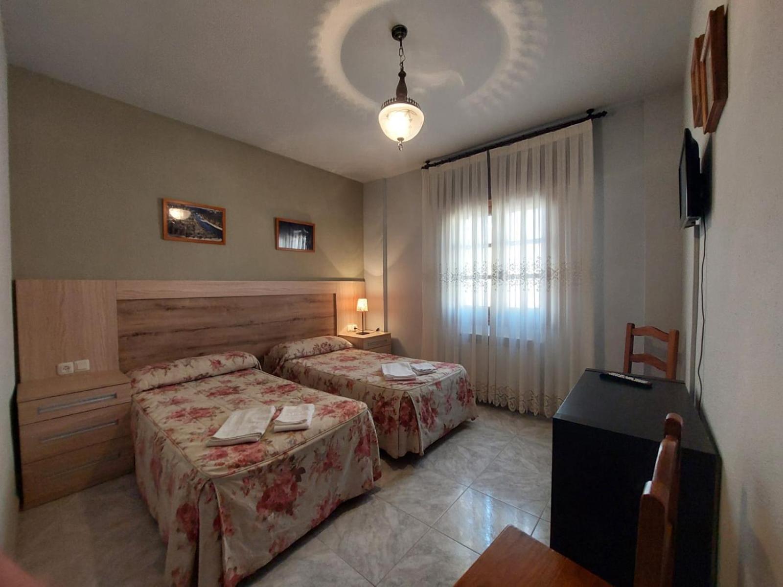 Hostal Restaurante Villa De Sepúlveda Exteriér fotografie