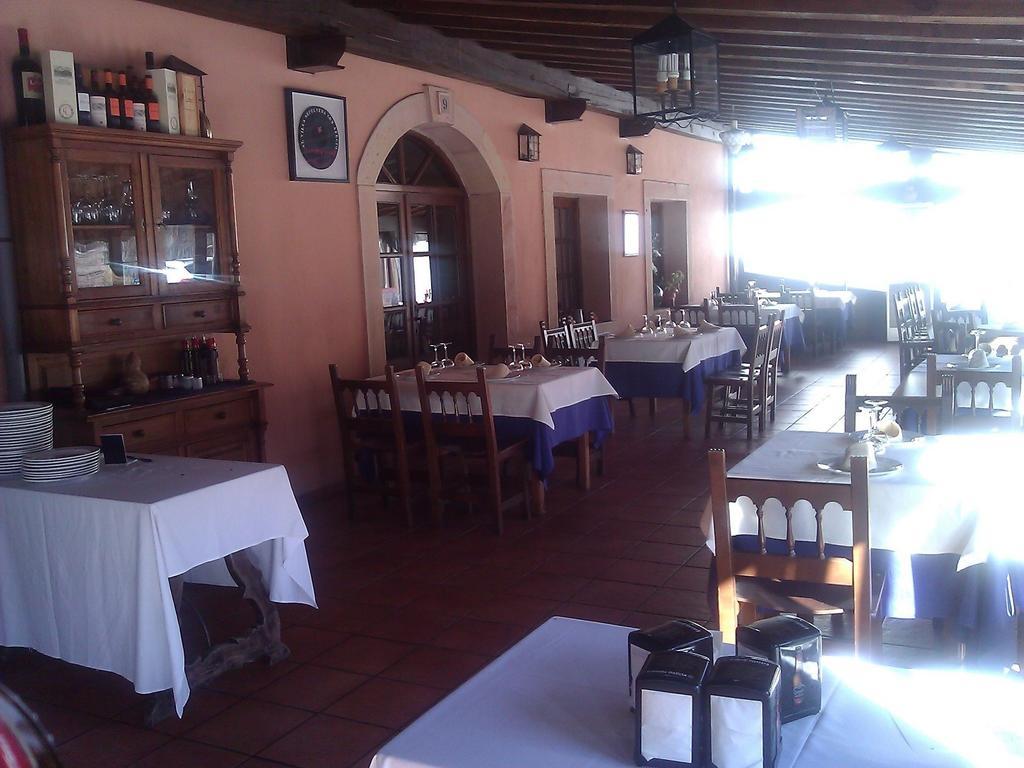 Hostal Restaurante Villa De Sepúlveda Exteriér fotografie