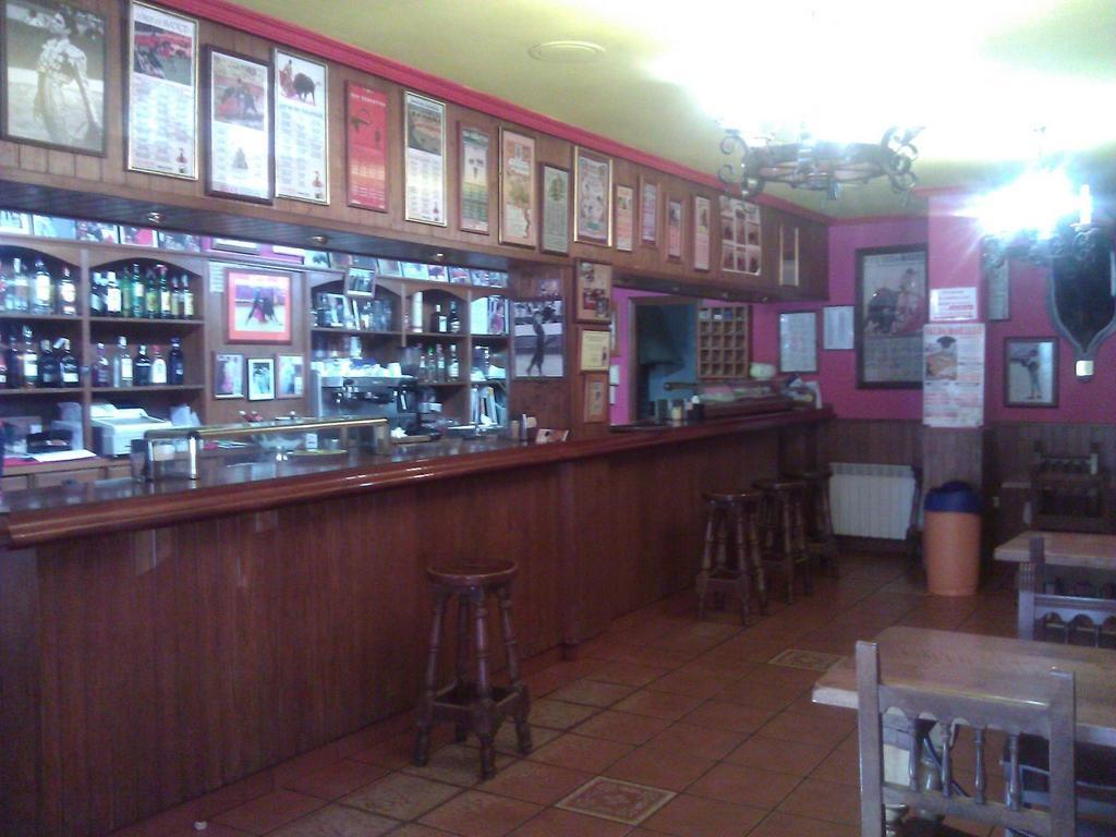 Hostal Restaurante Villa De Sepúlveda Exteriér fotografie
